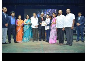 Ideal Student Prize Ku. Aishwarya Patankar